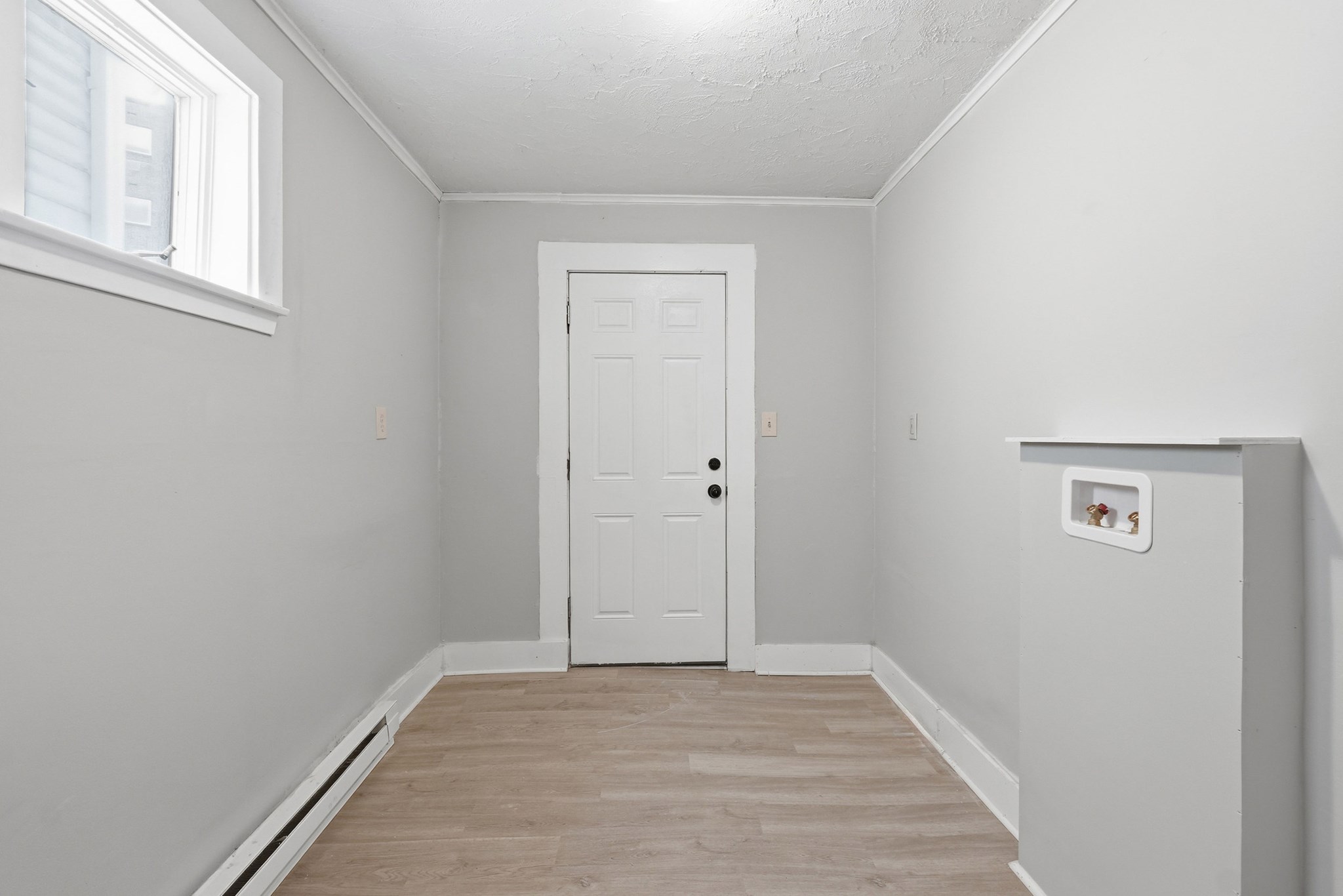 2 Ely St Property Photo 10