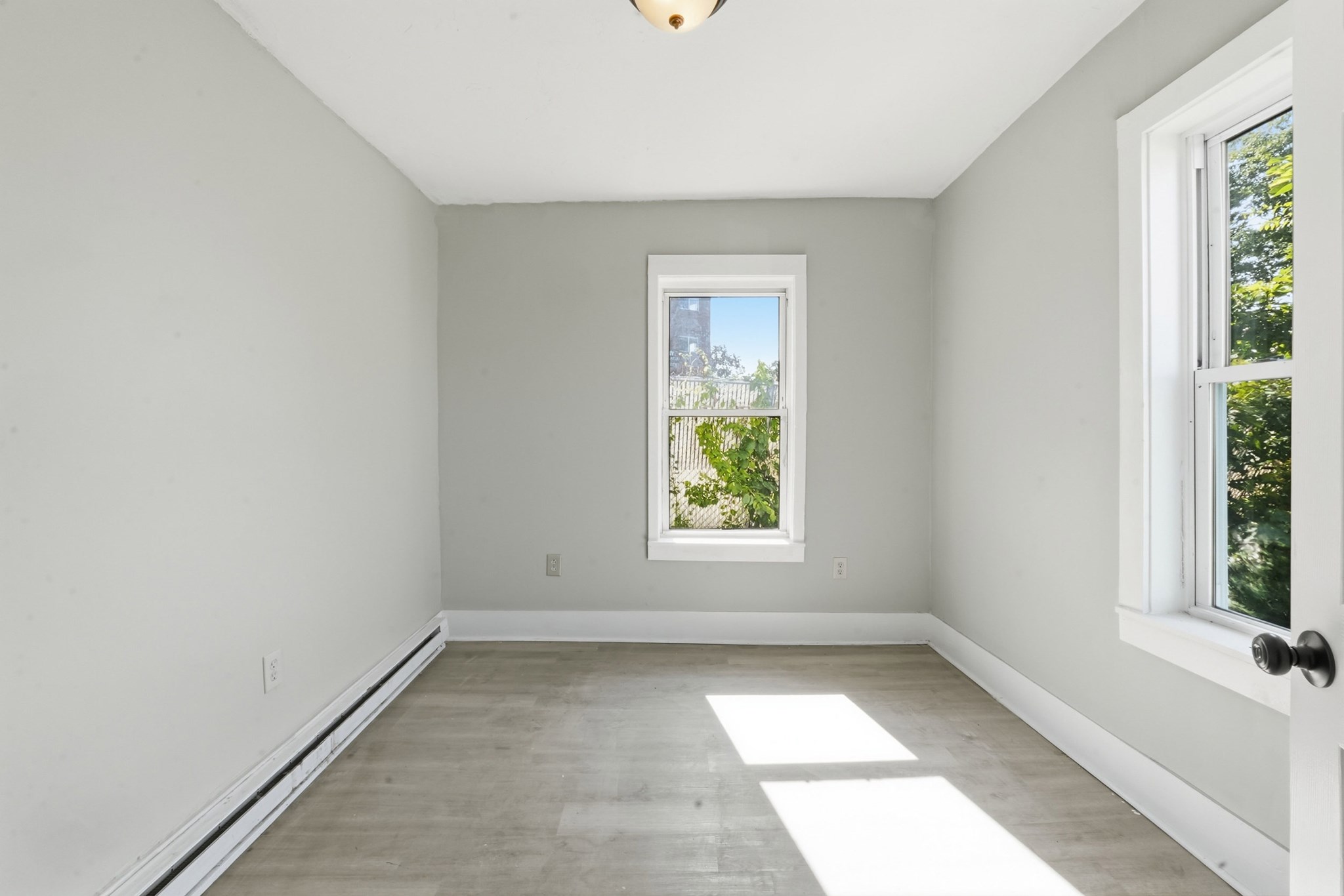 2 Ely St Property Photo 11
