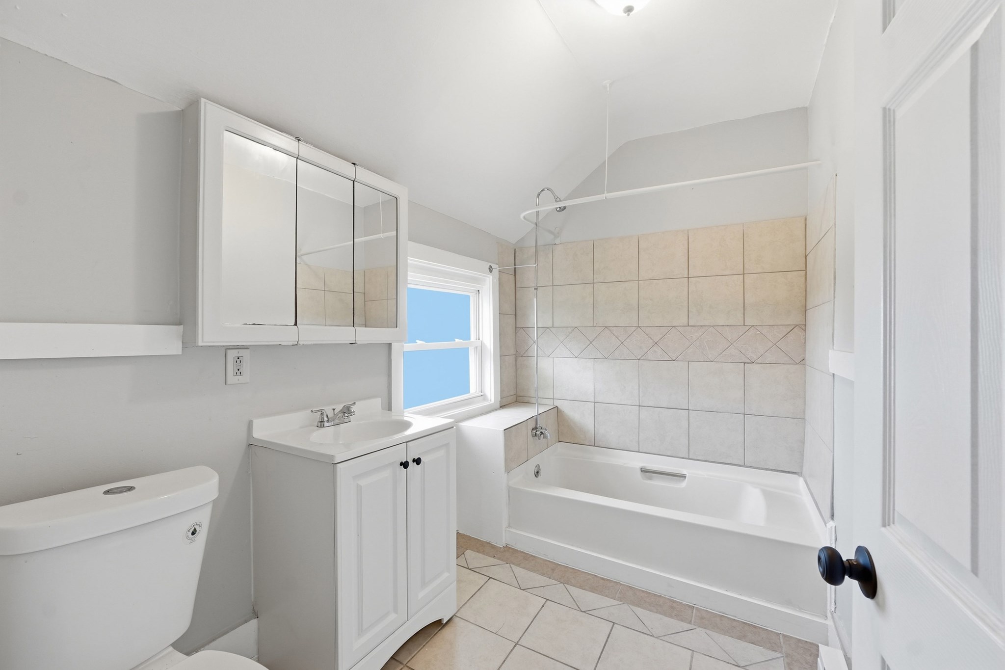 2 Ely St Property Photo 21