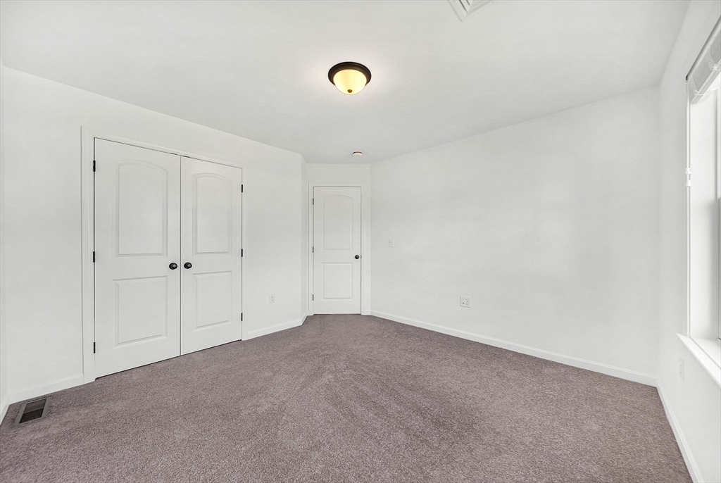 34 Pratt Ave Property Photo 14