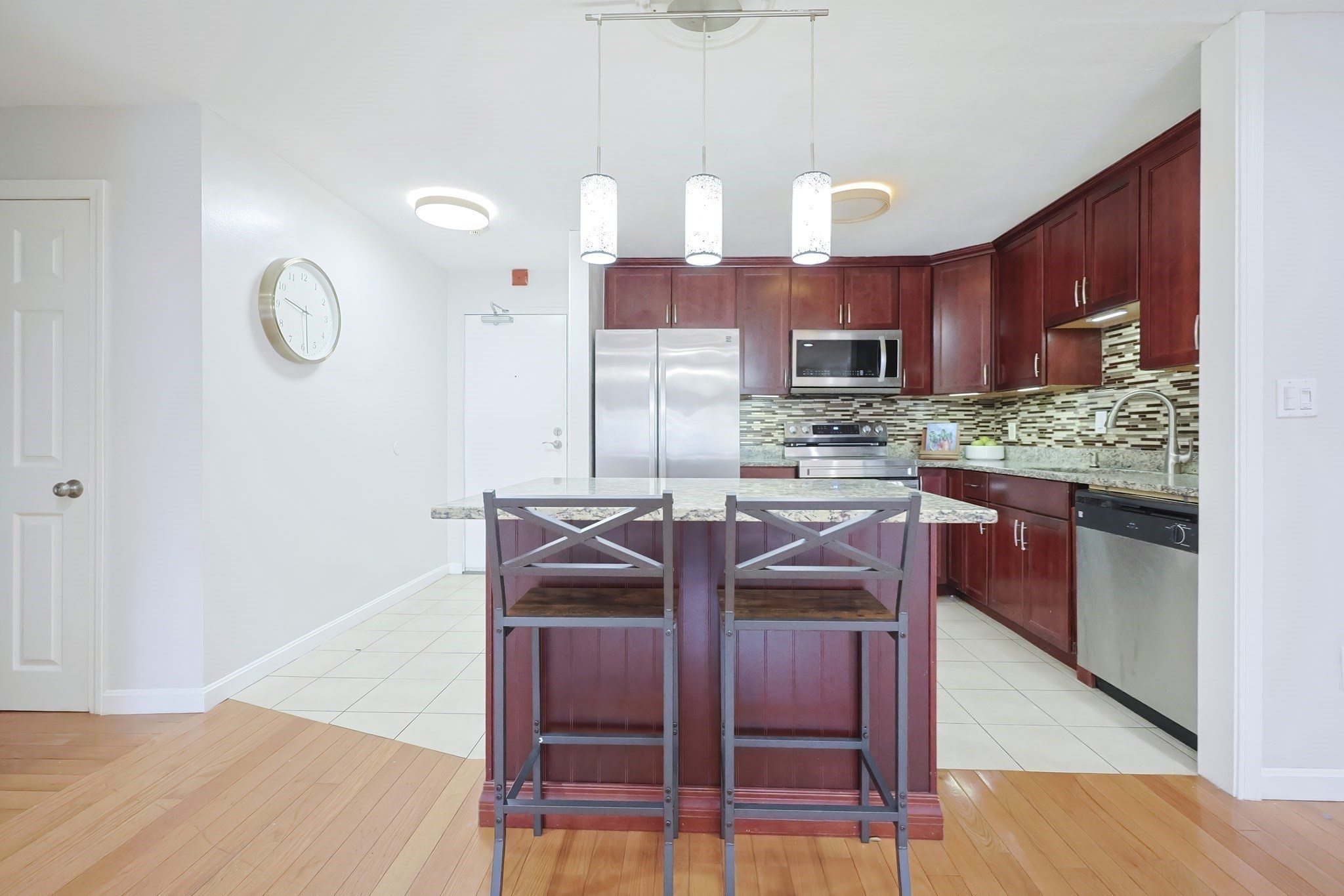 32 Whites # E212 Property Photo 1