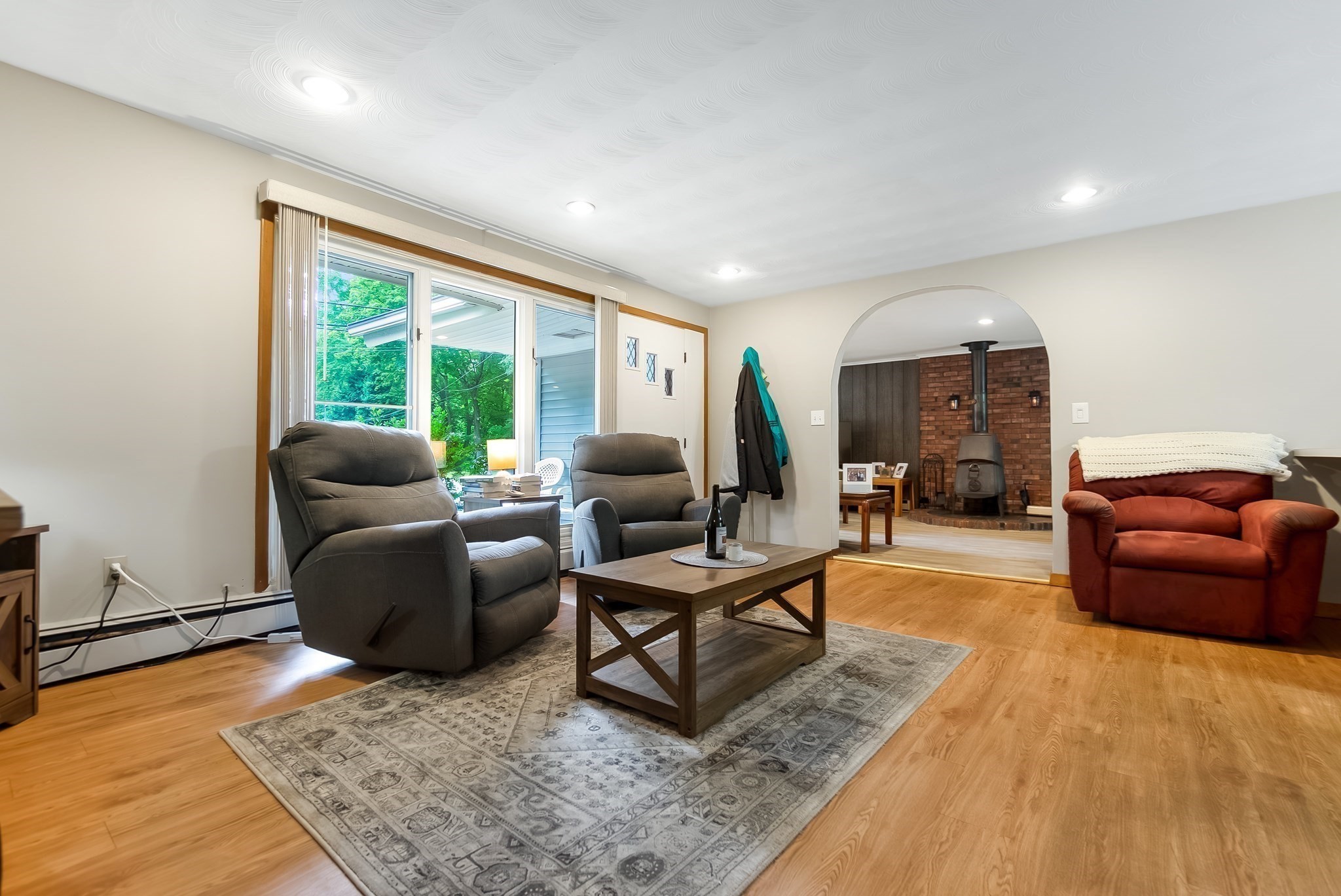 64 Hemenway Rd Property Photo 5