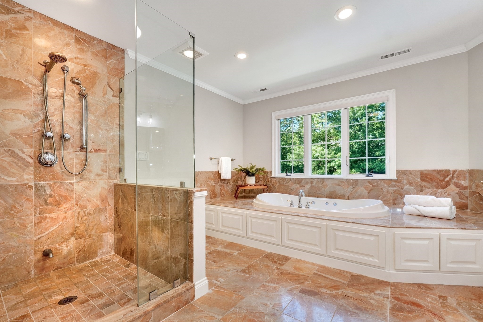 2 Goldman Cir Property Photo 18