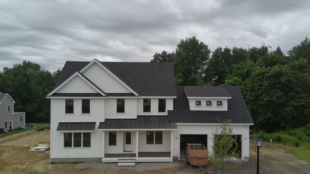 6 Katie Ln Property Photo 1