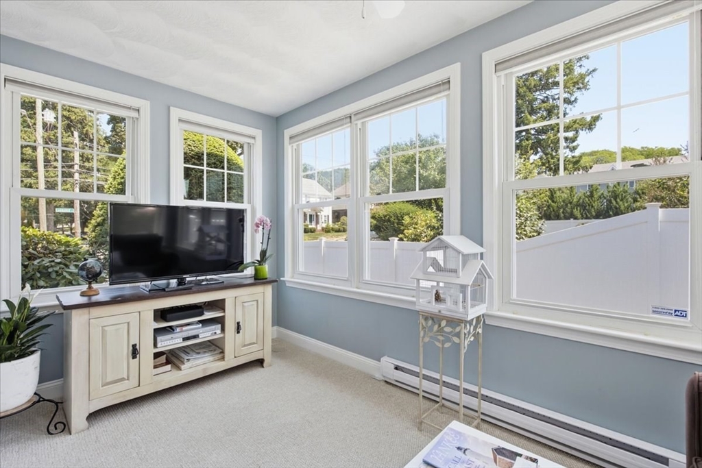 296 Lagrange Property Photo 11