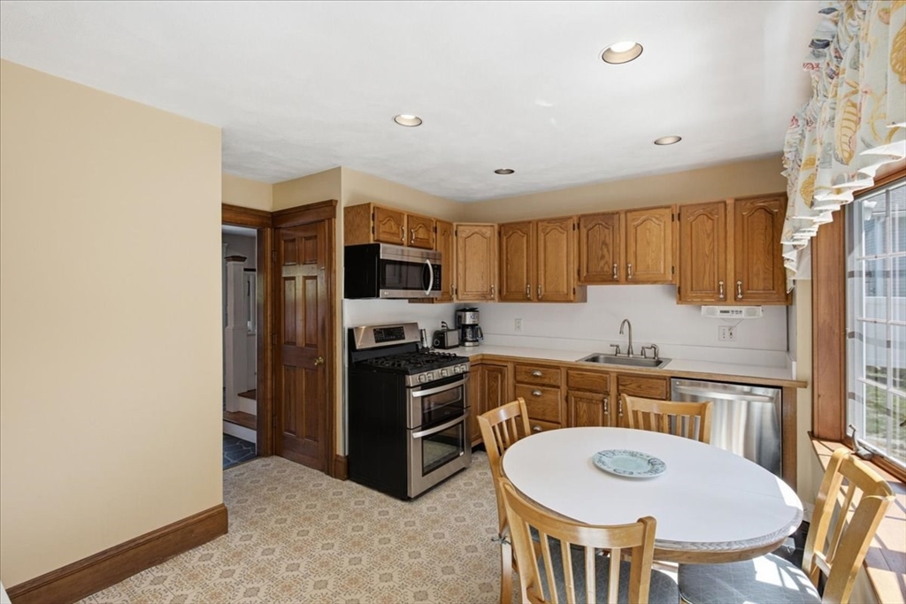 296 Lagrange Property Photo 13