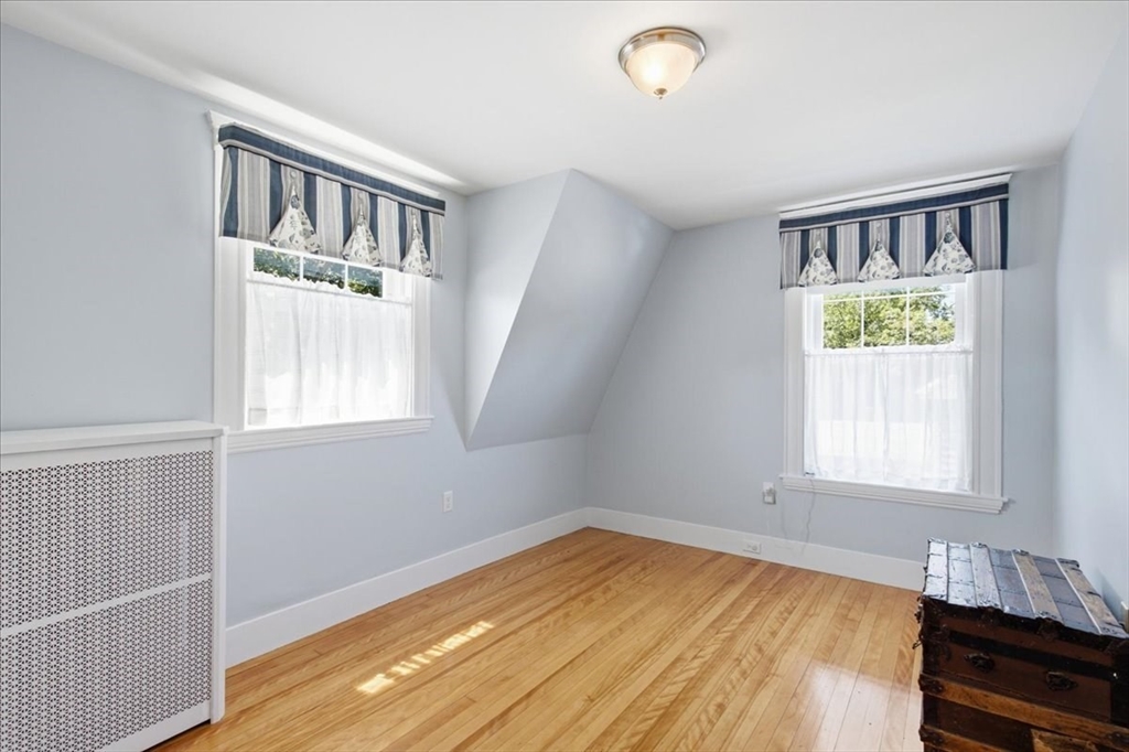 296 Lagrange Property Photo 19