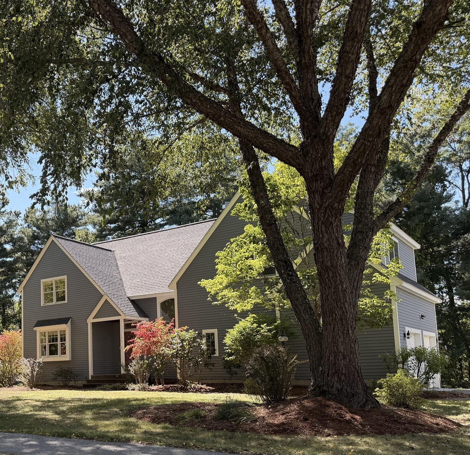 136 Davis Road Property Photo 1