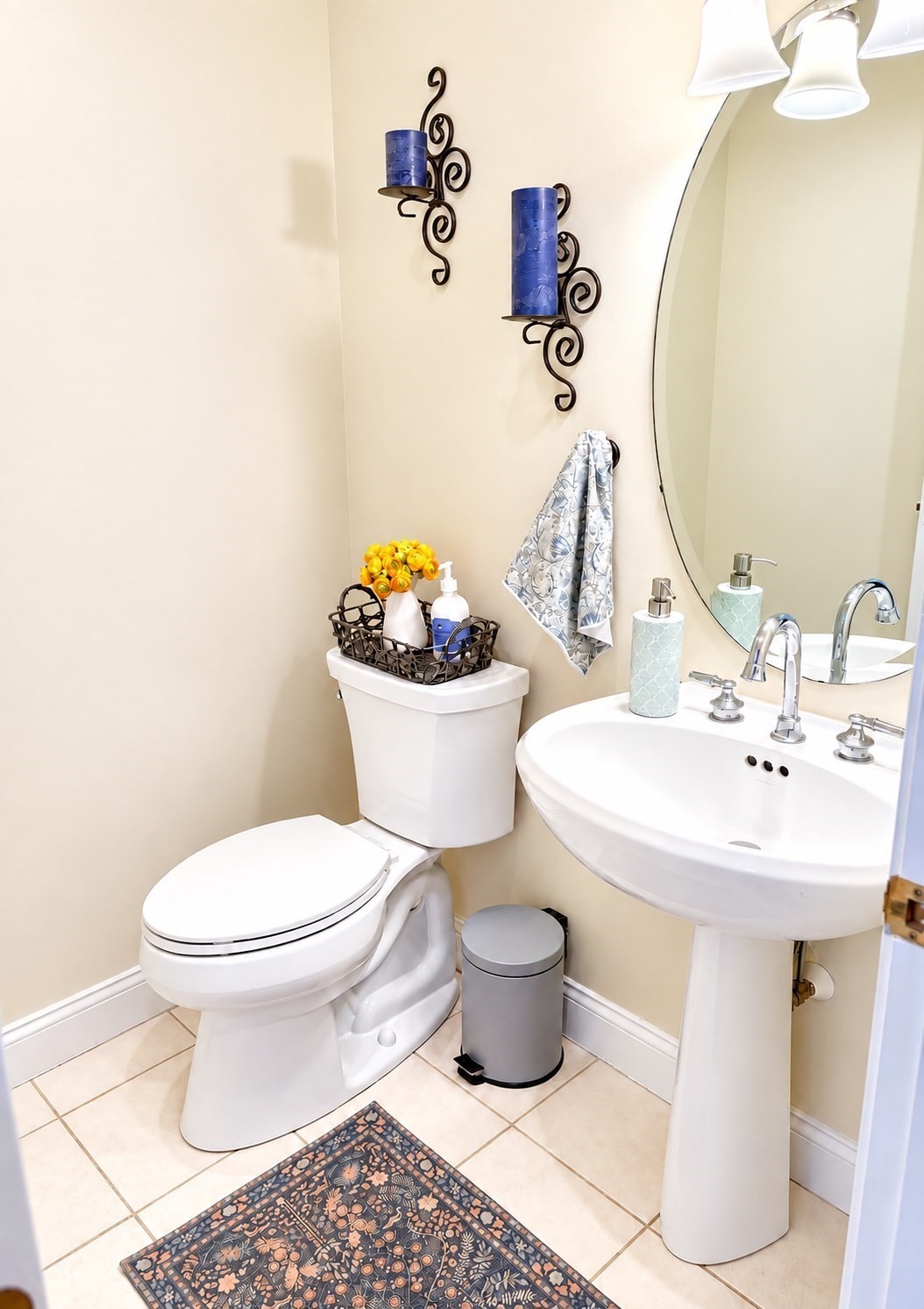 136 Davis Road Property Photo 14