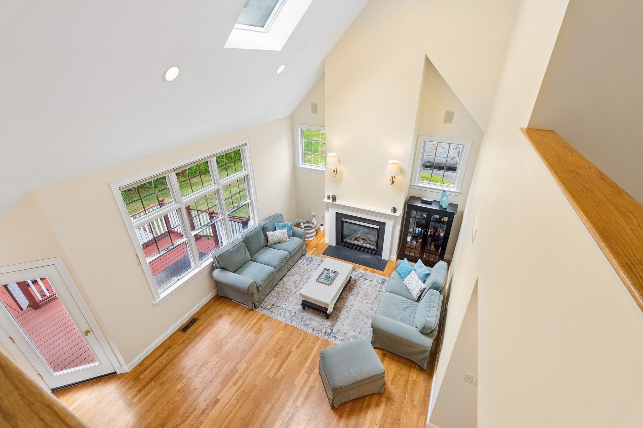 136 Davis Road Property Photo 15