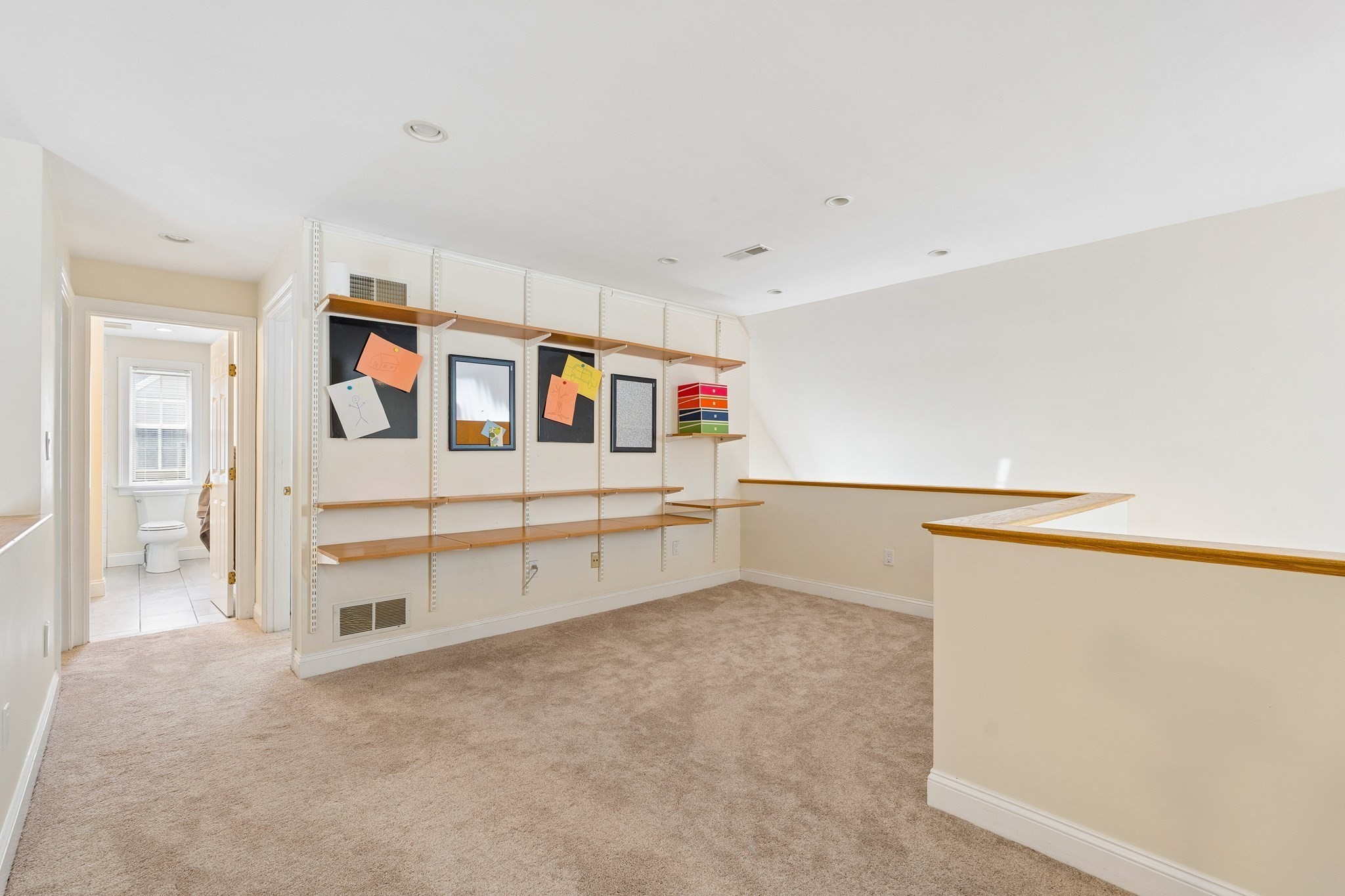 136 Davis Road Property Photo 16