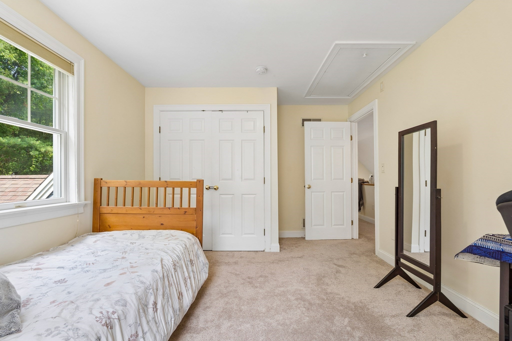 136 Davis Road Property Photo 23