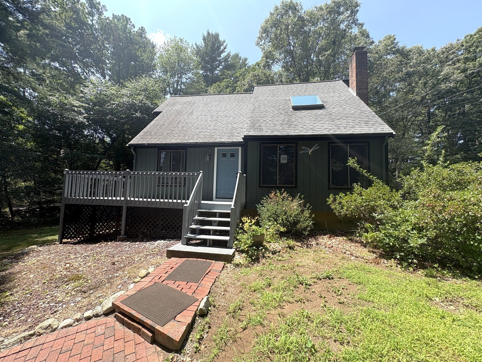 12 Walnut St Property Photo 1