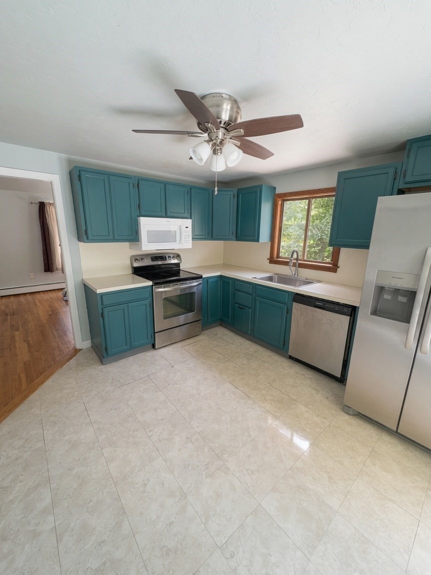 12 Walnut St Property Photo 6