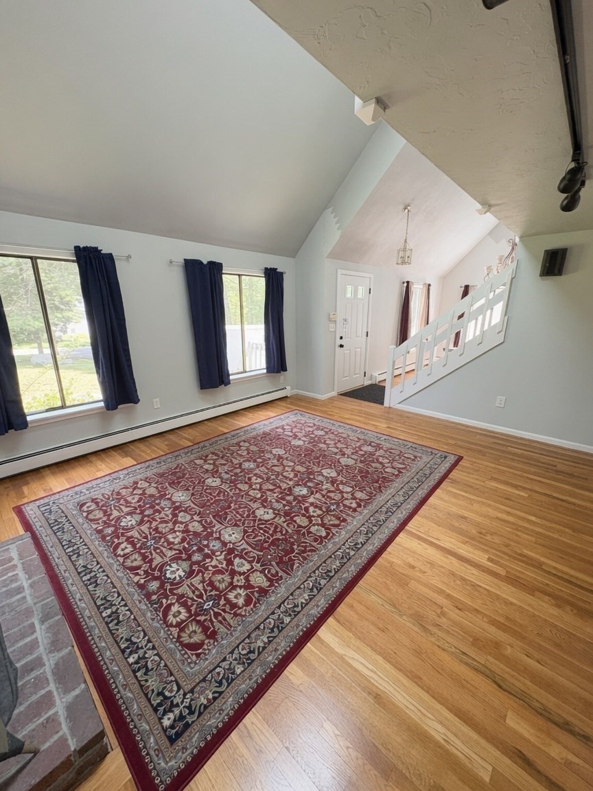 12 Walnut St Property Photo 9