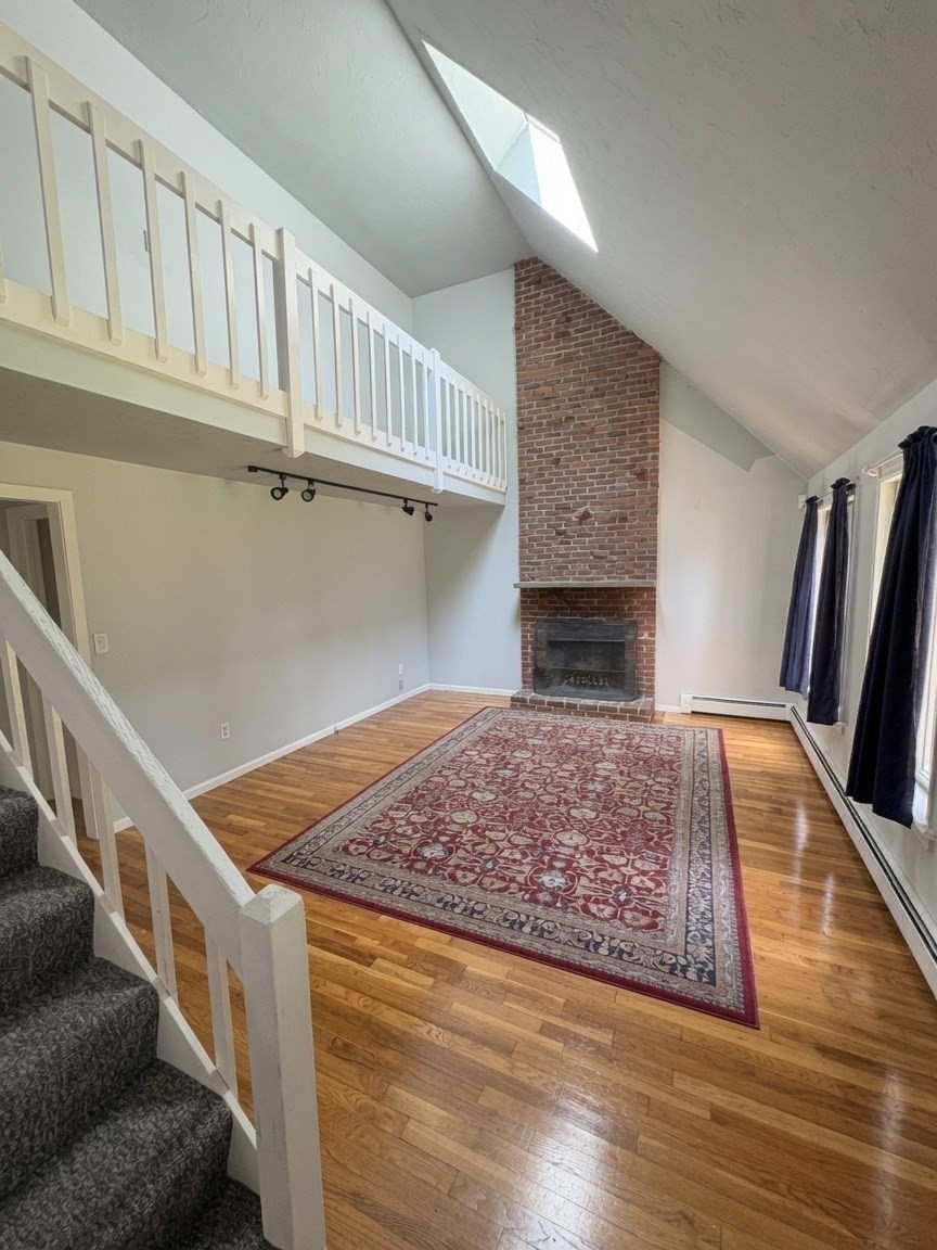 12 Walnut St Property Photo 10
