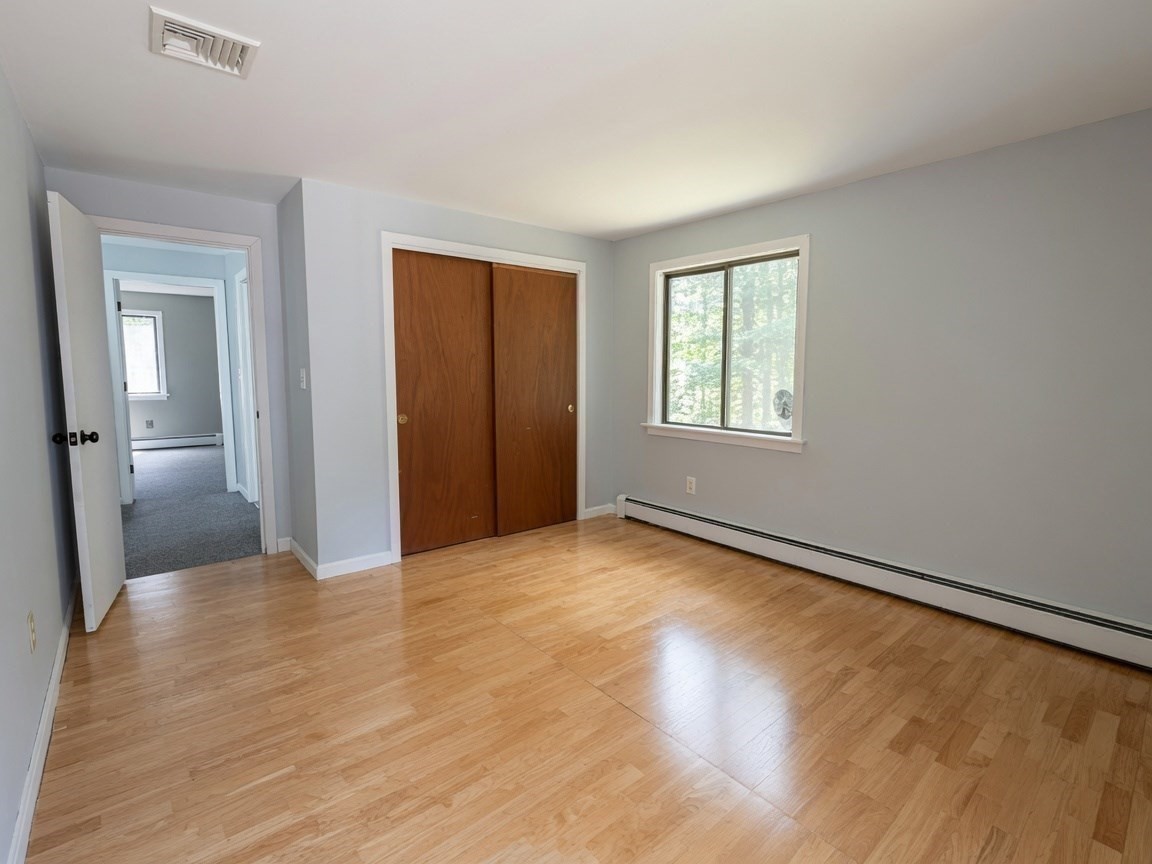 12 Walnut St Property Photo 16