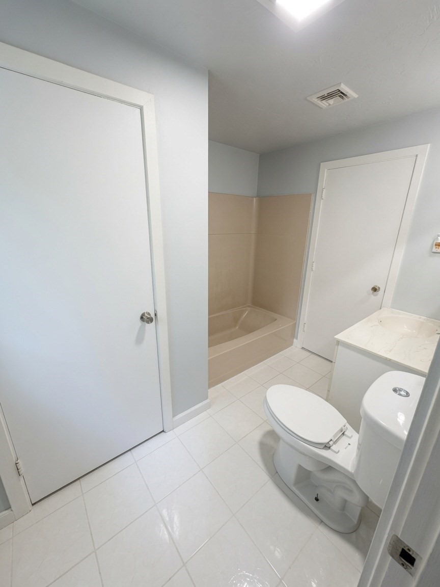 12 Walnut St Property Photo 20