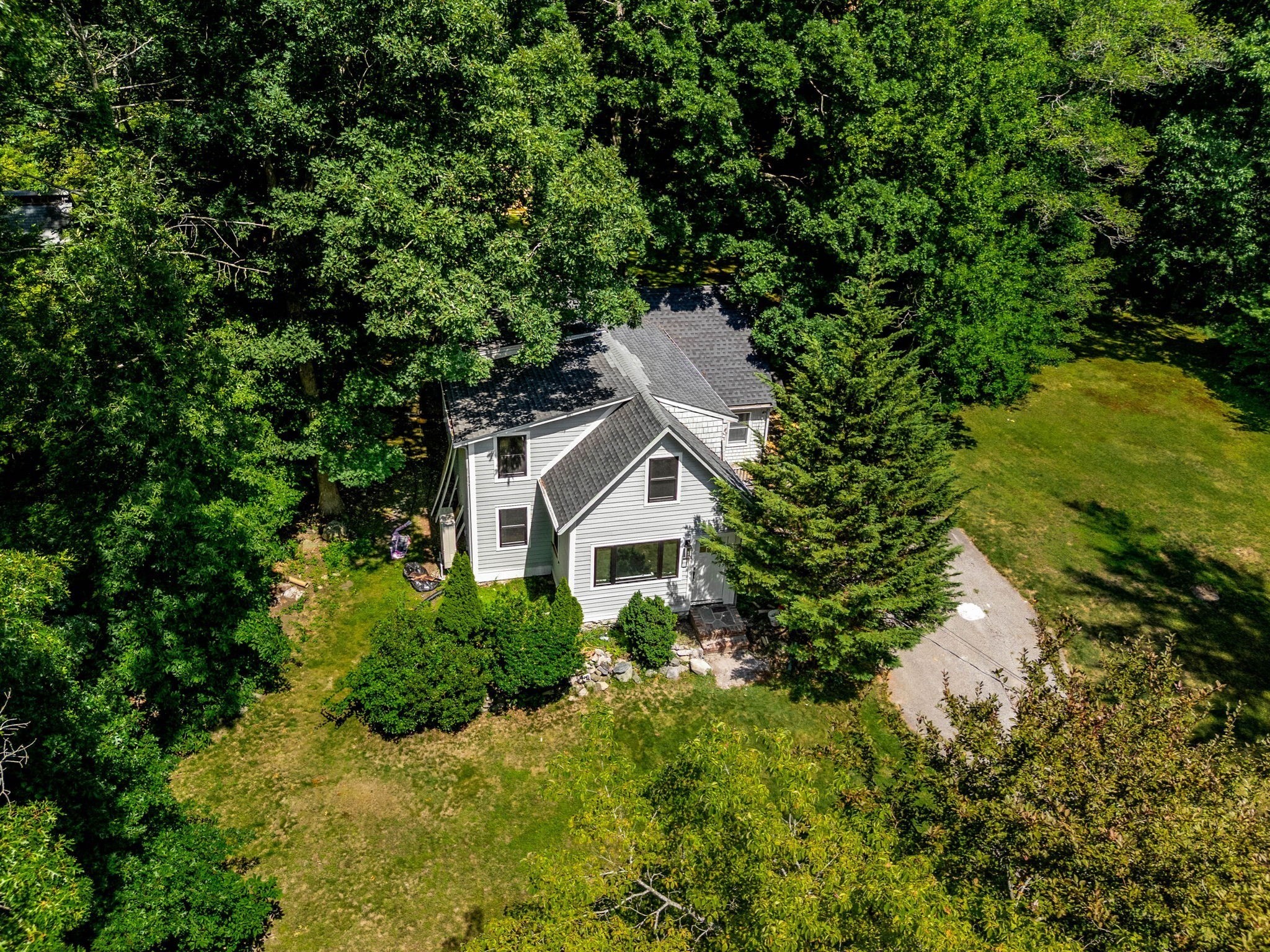 172 Tiffany Rd Property Photo 1