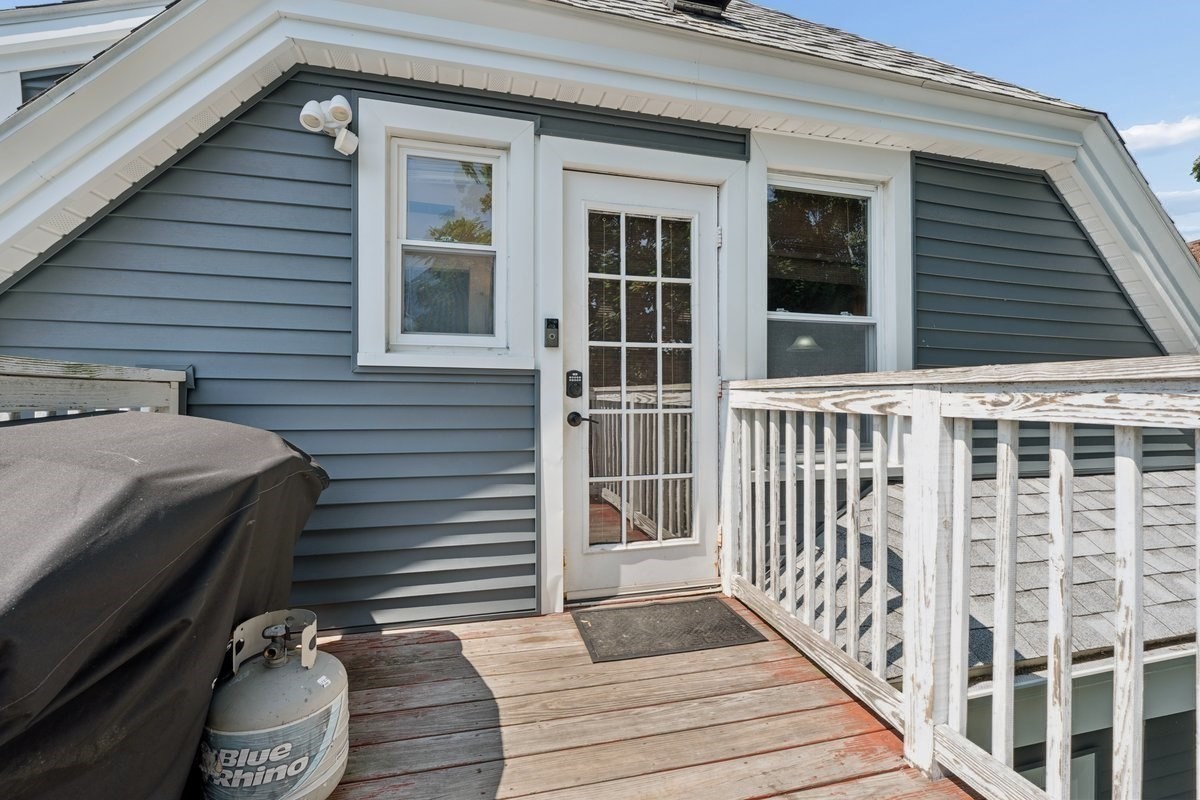 55 King # 3 Property Photo 19