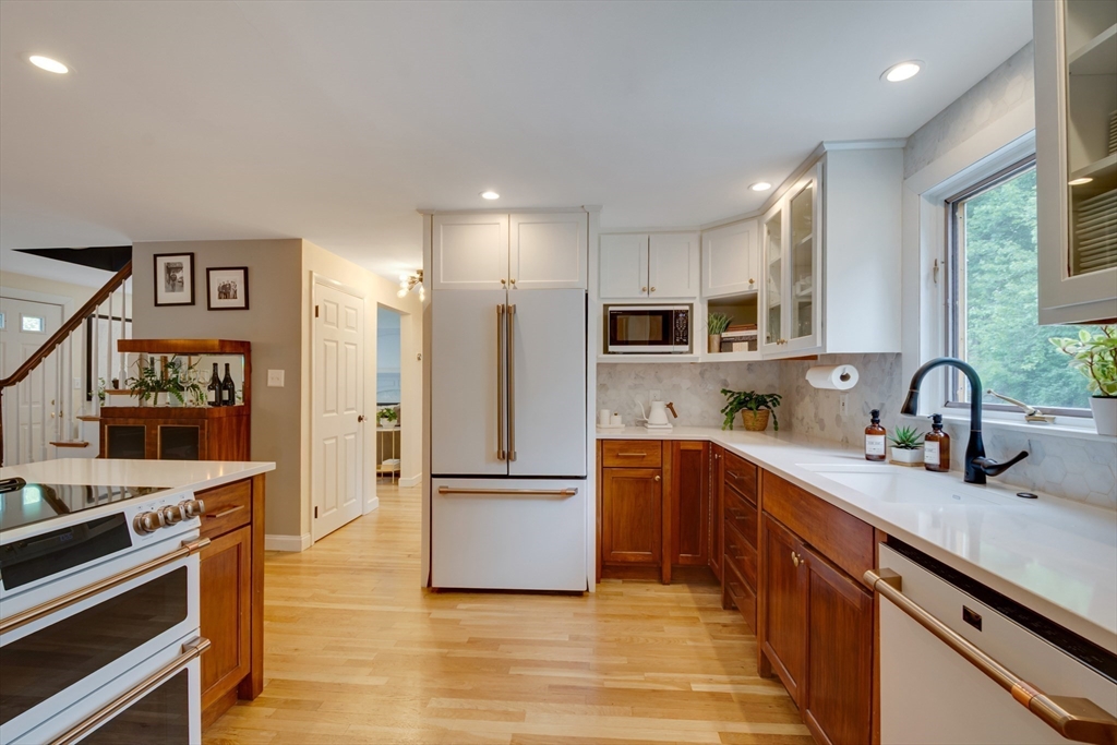 17 Nash Road Property Photo 8