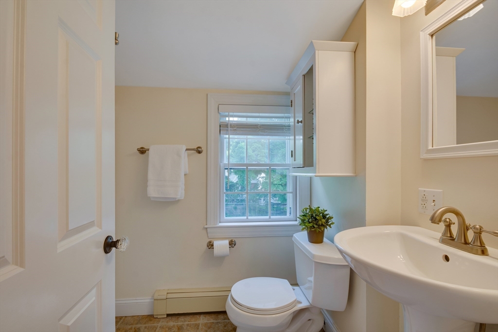 17 Nash Road Property Photo 16