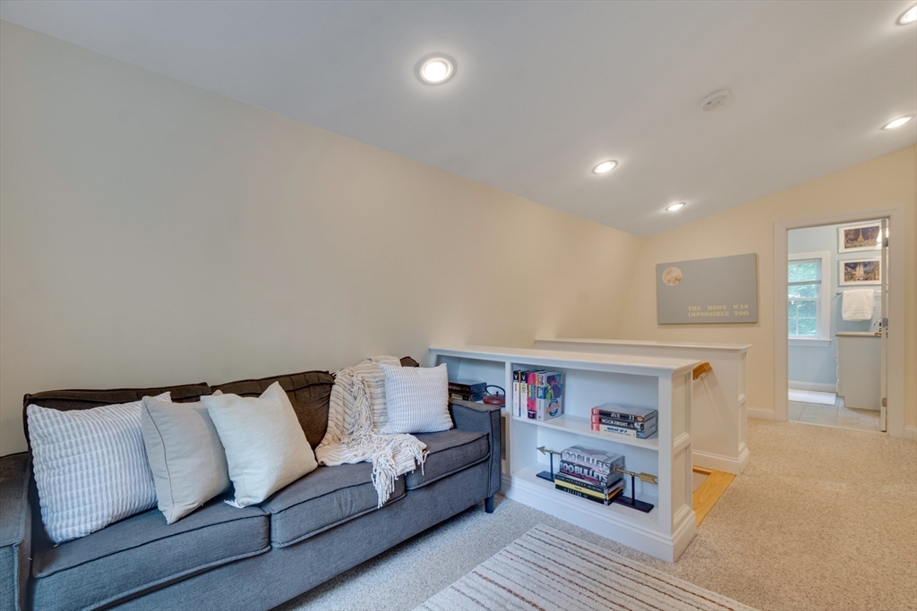 17 Nash Road Property Photo 24