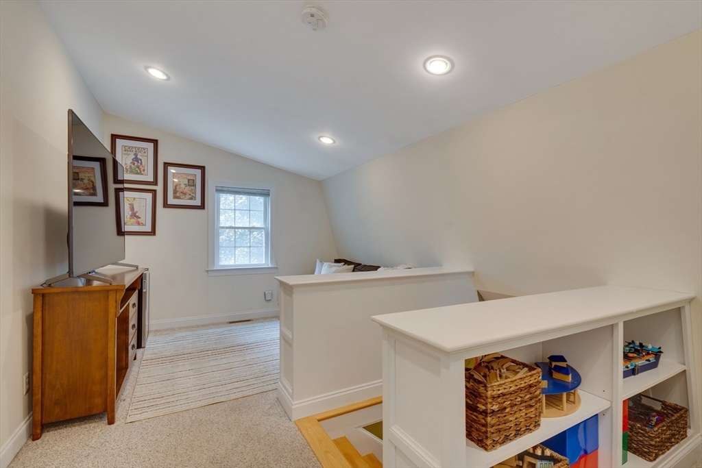 17 Nash Road Property Photo 25