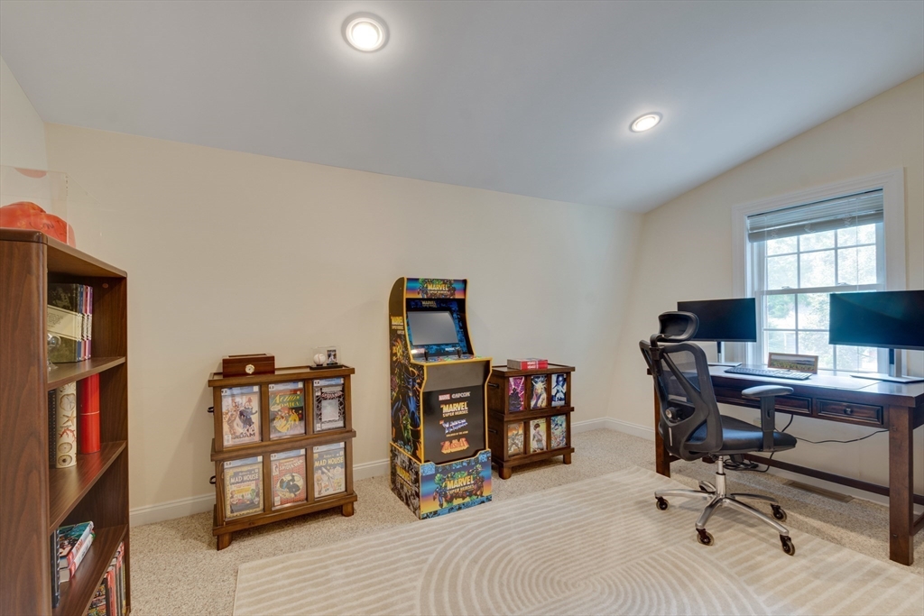 17 Nash Road Property Photo 29