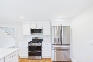 13 Hammond Street Property Photo 10