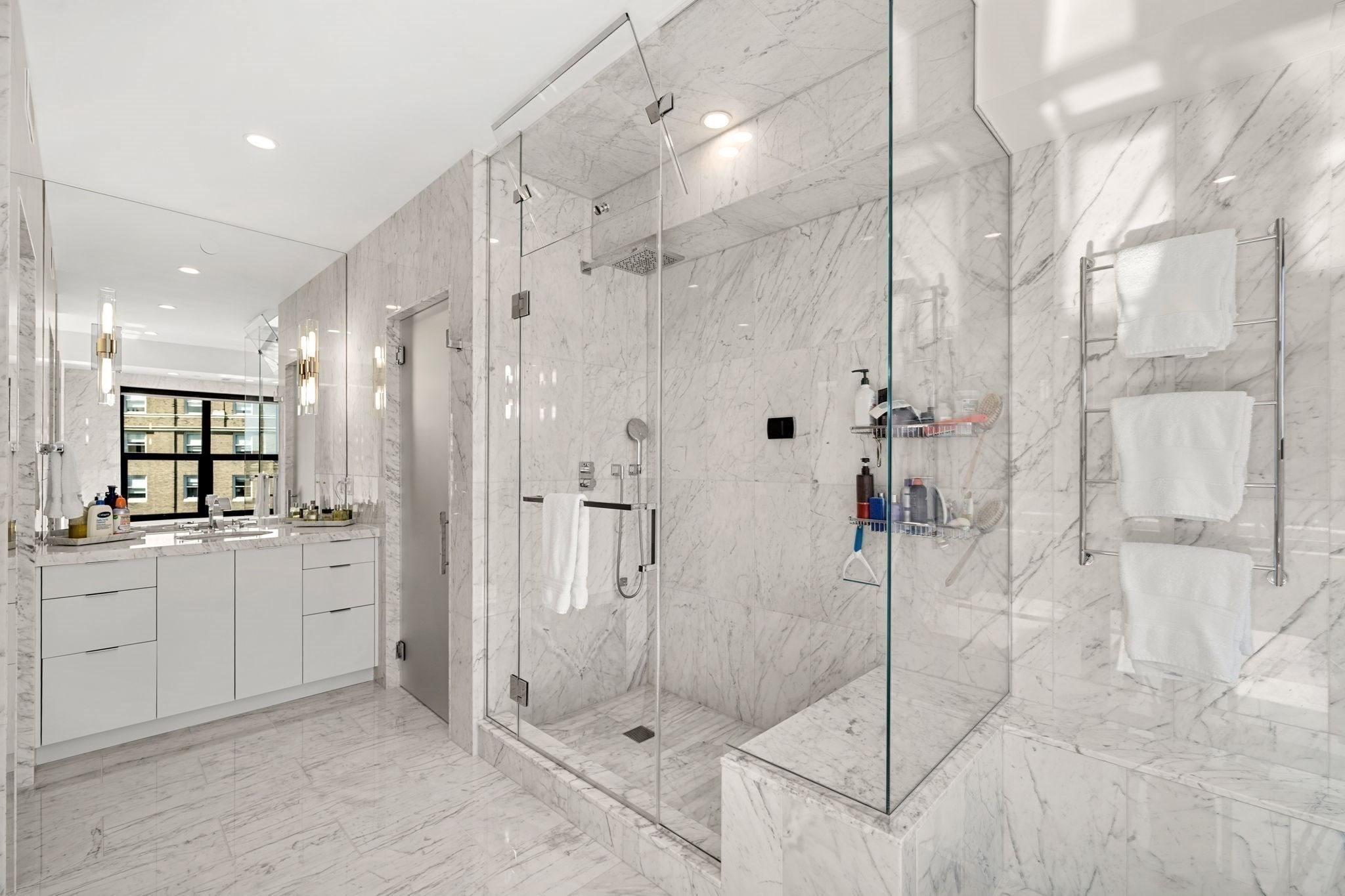 300 Boylston St Property Photo 17