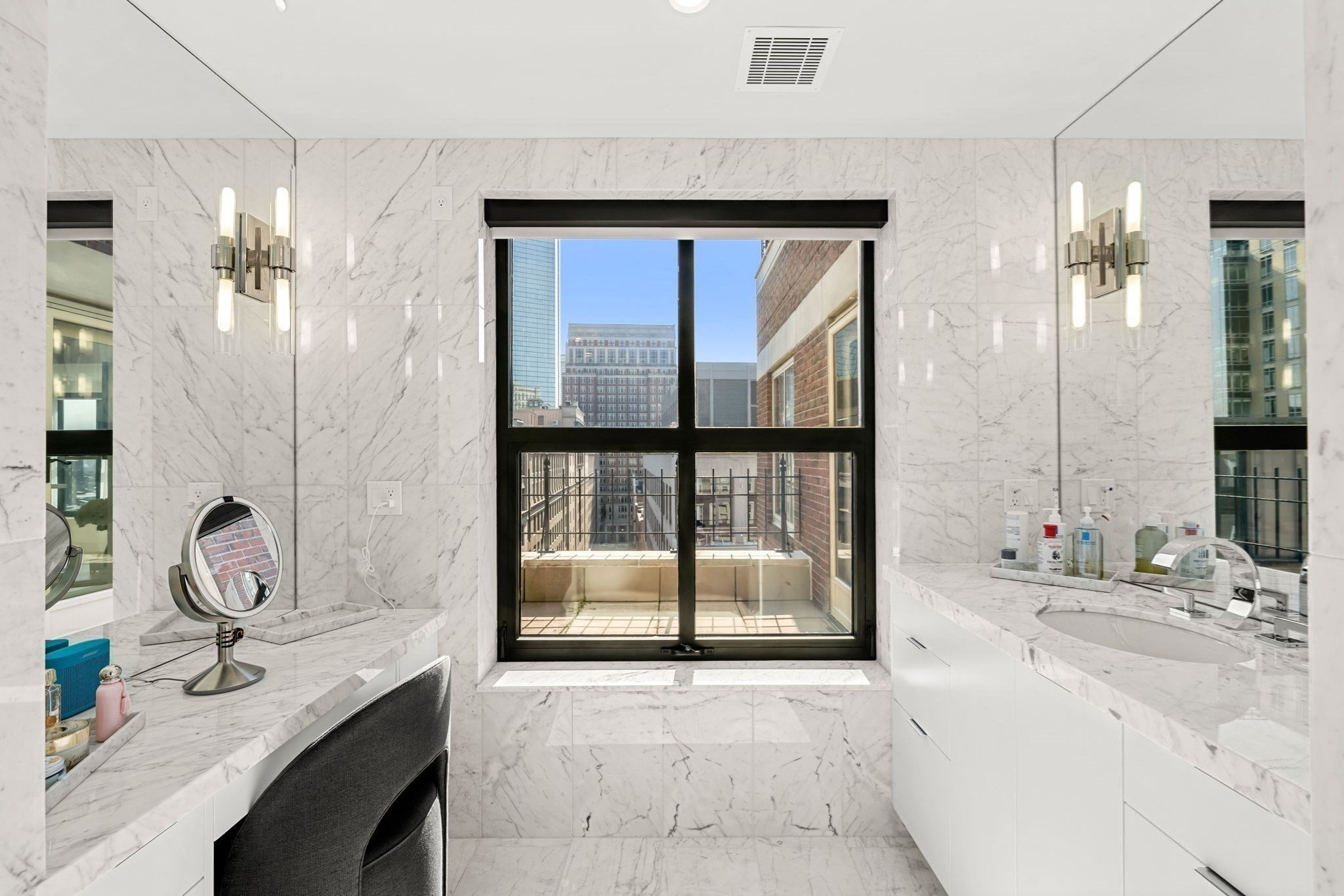 300 Boylston St Property Photo 18