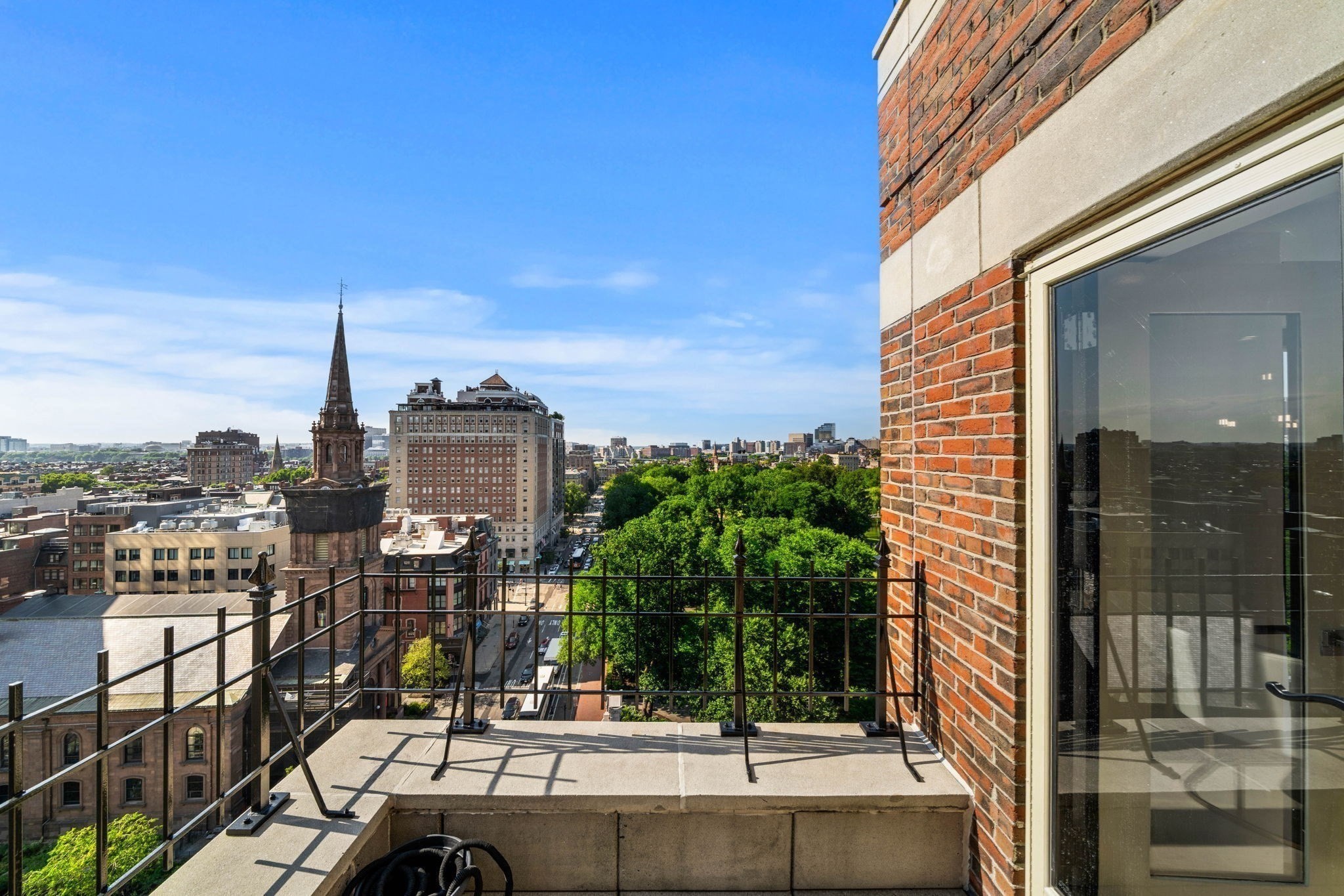 300 Boylston St Property Photo 22