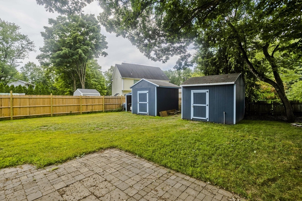 70 Yeoman Avenue Property Photo 5