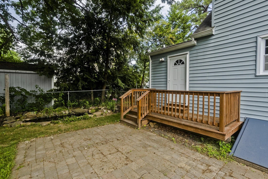 70 Yeoman Avenue Property Photo 10