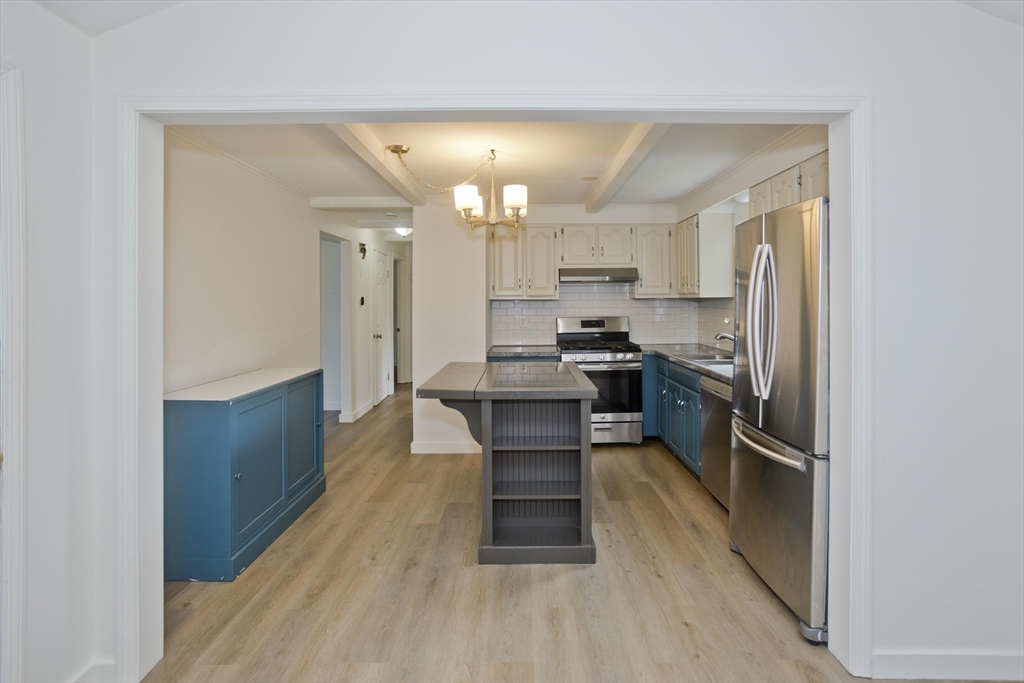 70 Yeoman Avenue Property Photo 15