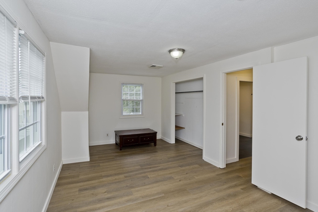 70 Yeoman Avenue Property Photo 22