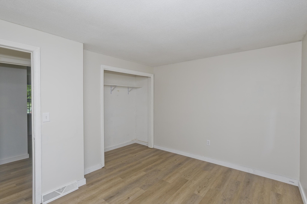70 Yeoman Avenue Property Photo 34