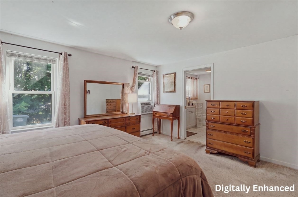 100 Lincoln Terrace Property Photo 15