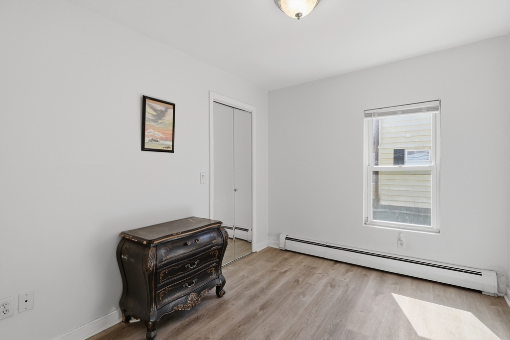 100 Lincoln Terrace Property Photo 19