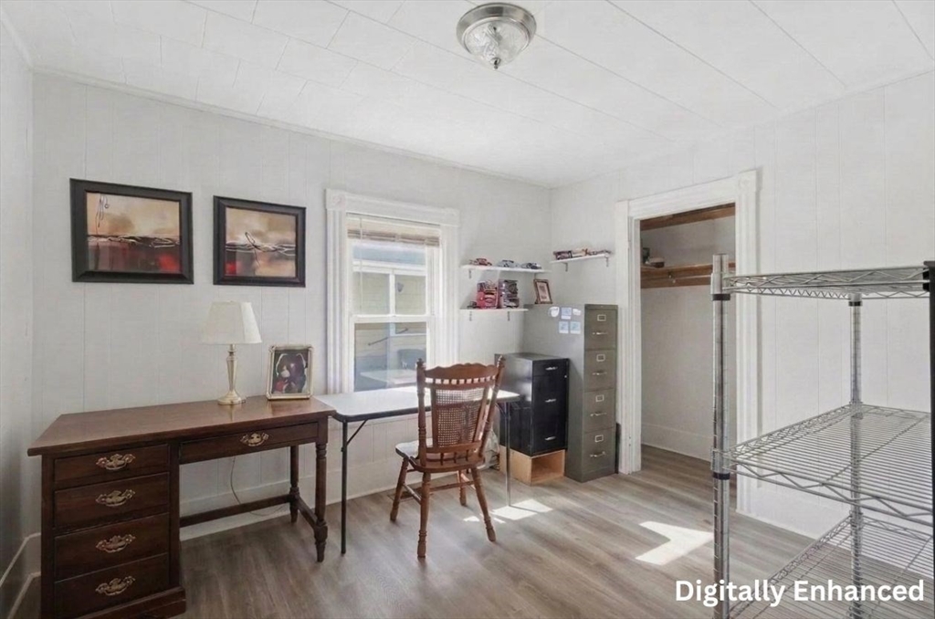 100 Lincoln Terrace Property Photo 22