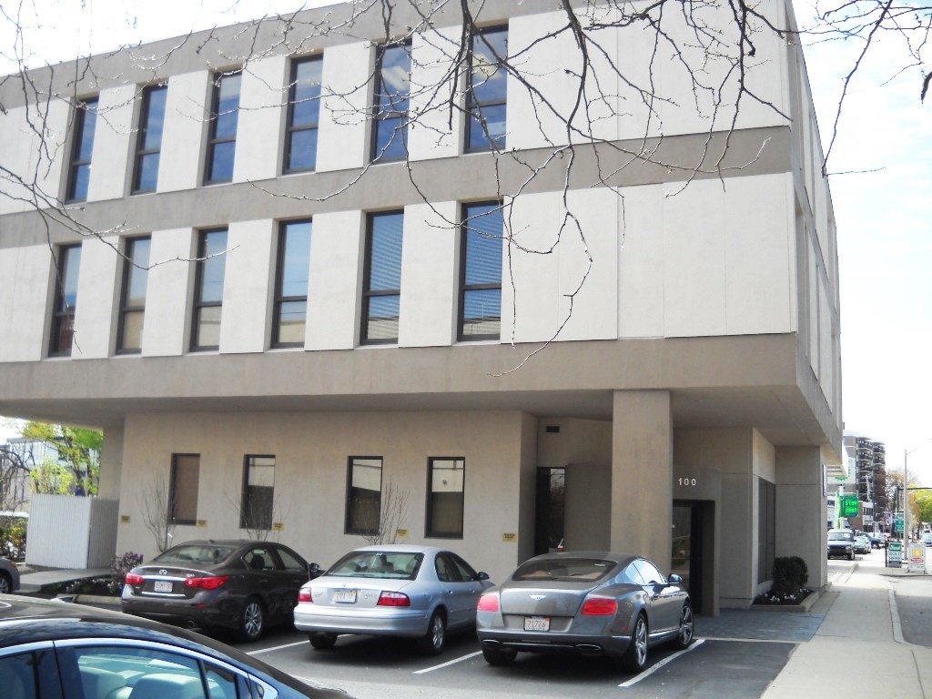 100 Galen Street # 201