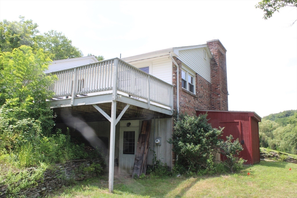288 Truce Rd Property Photo 3