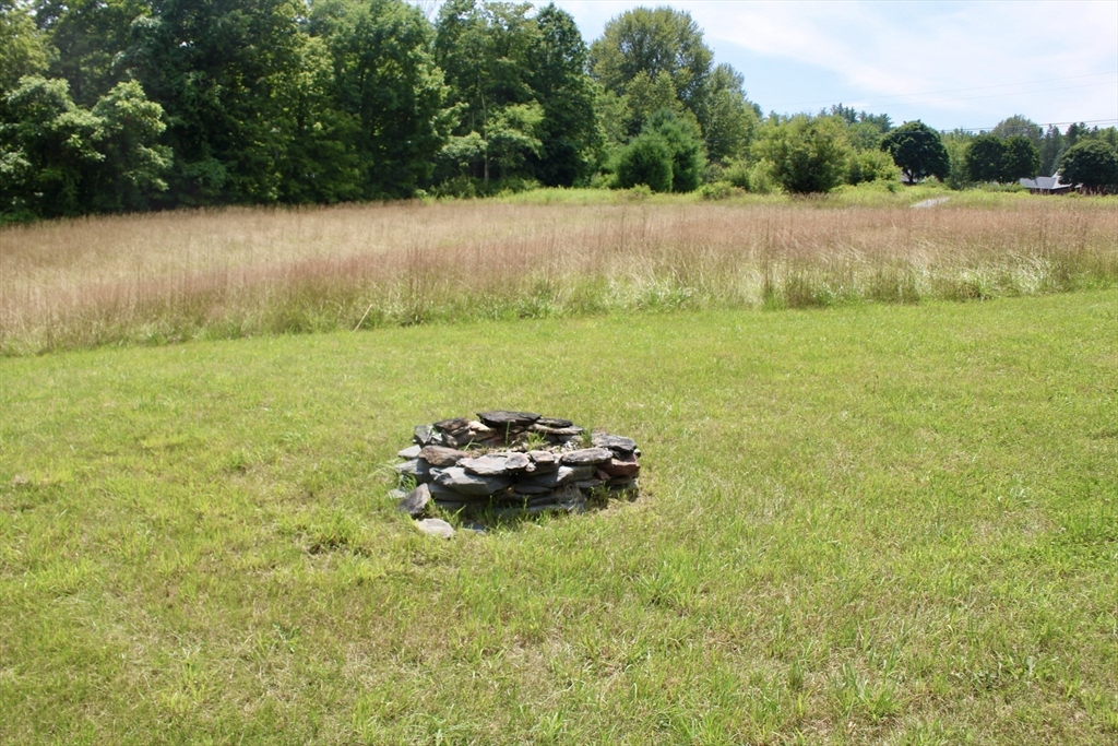 288 Truce Rd Property Photo 7