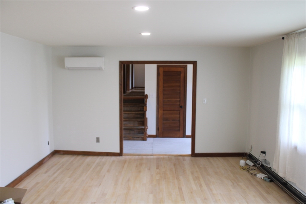 288 Truce Rd Property Photo 14