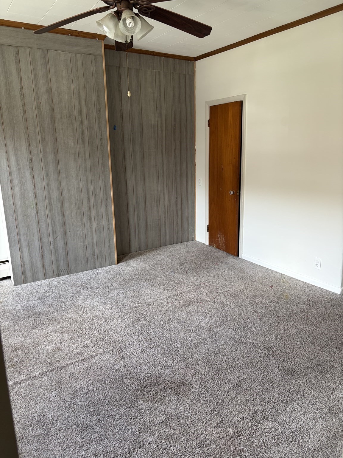 46 N Canal St Property Photo 2