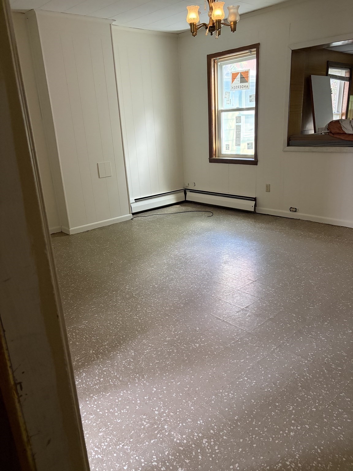 46 N Canal St Property Photo 4