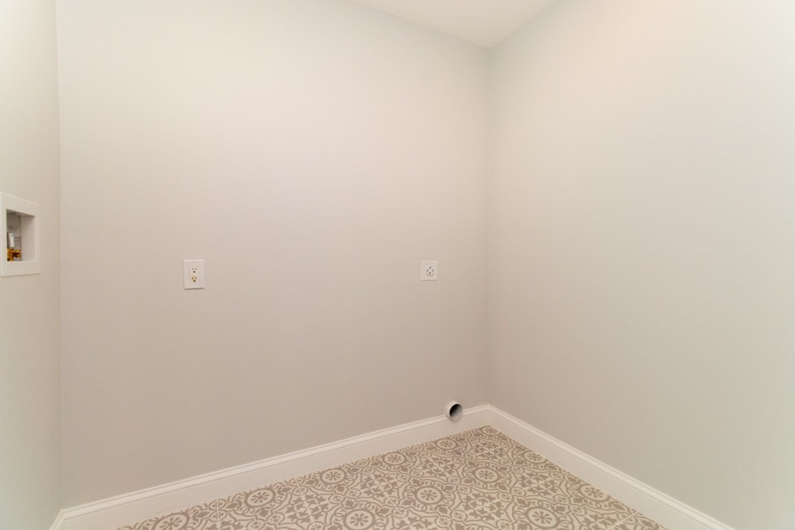 22 Bellevue St # 2 Property Photo 25
