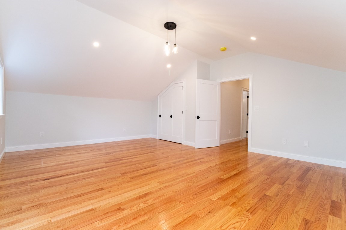 22 Bellevue St # 2 Property Photo 27