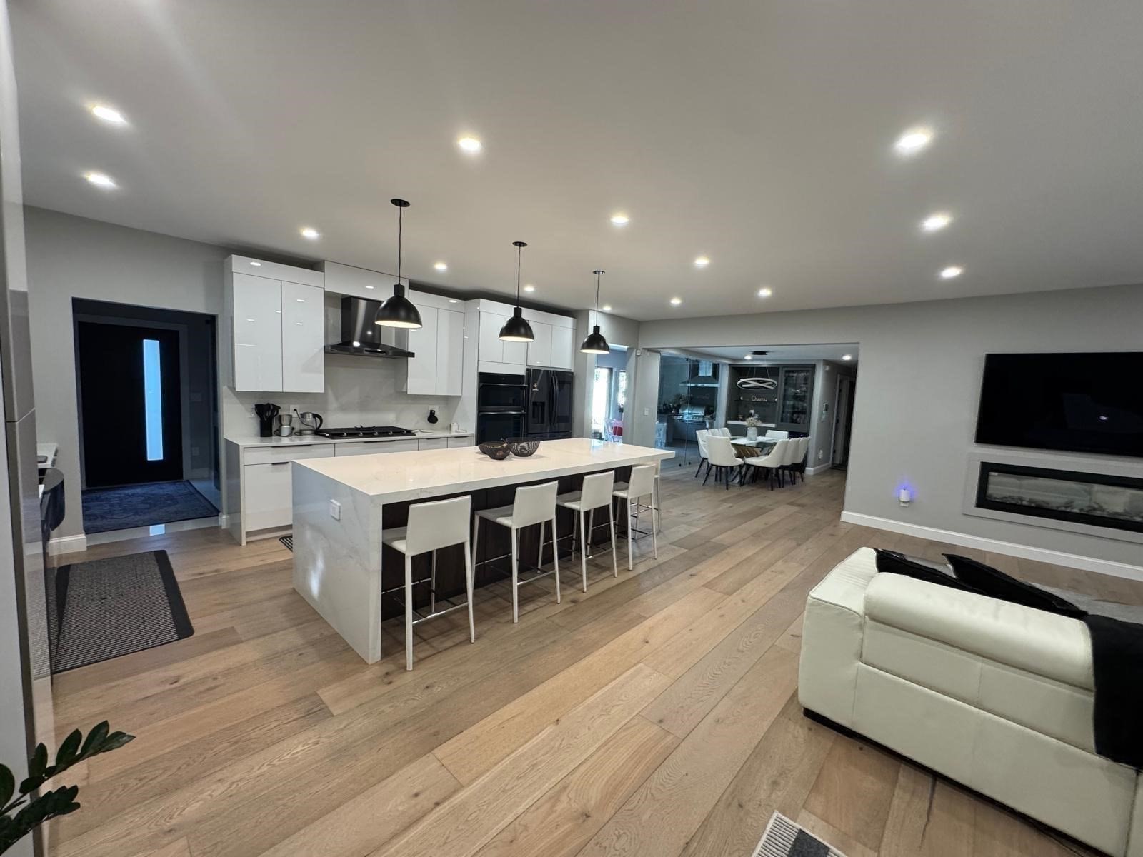 65 First St Property Photo 18